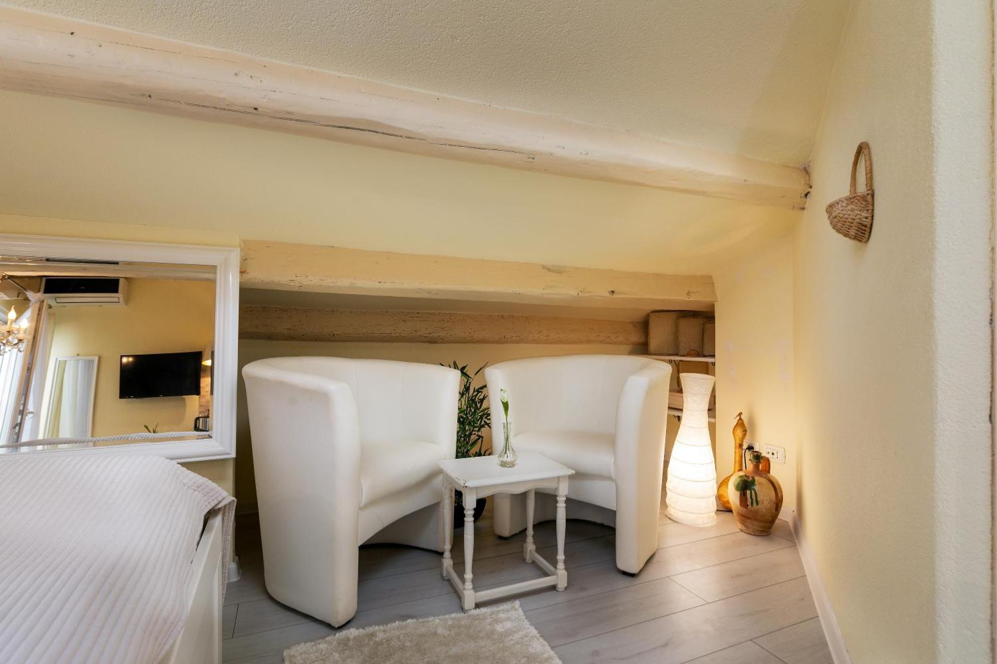 Duplex Apartment Camelia In Charming Old Town Rovinj Exterior photo