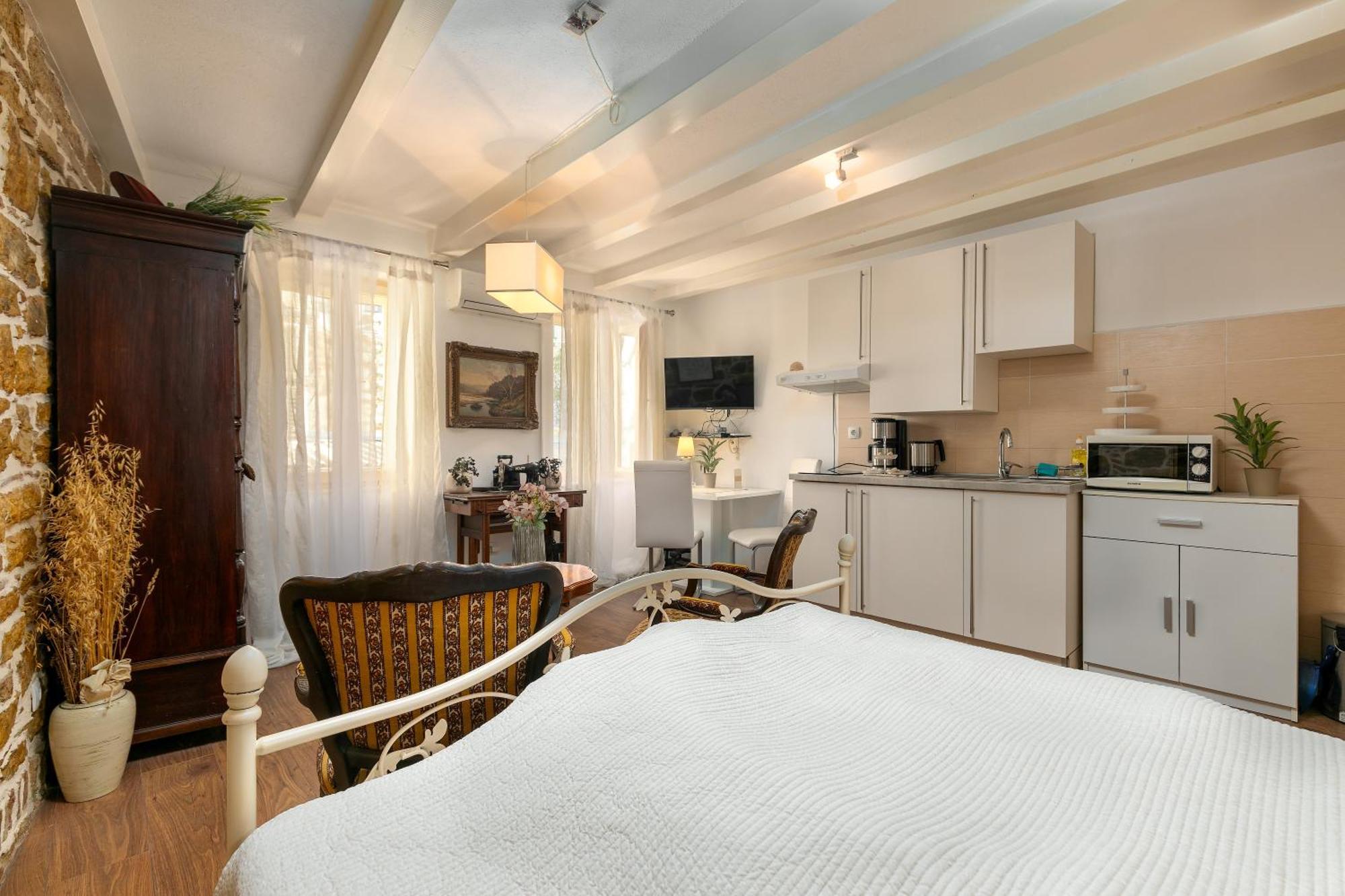 Duplex Apartment Camelia In Charming Old Town Rovinj Exterior photo